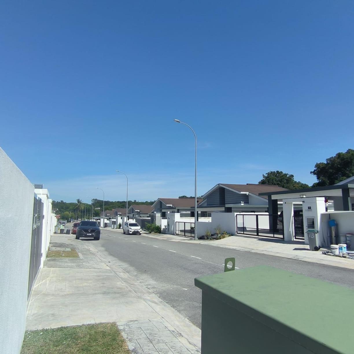 Nieo Village 1 *